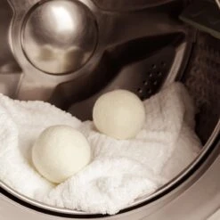 FAVE Drogerballen XL - 6 Stuks - Inclusief Opbergzakje - Wasbol - Wasballen - Doseerbol - Droogballen - Duurzaam -Wasbenodigdheden Winkel 1200x1200 1550