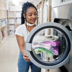 Omo Vloeibaar Wasmiddel Kleur - 100 Wasbeurten - Grootverpakking 14 Omo Vloeibaar Wasmiddel Kleur - 100 Wasbeurten - Grootverpakking -Wasbenodigdheden Winkel 1200x1200 722